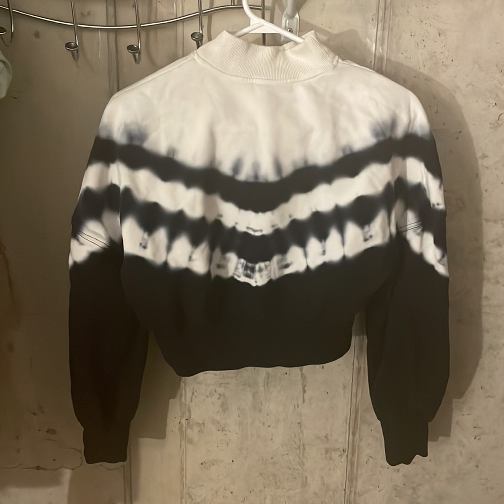 Sweater (turtleneck). XS